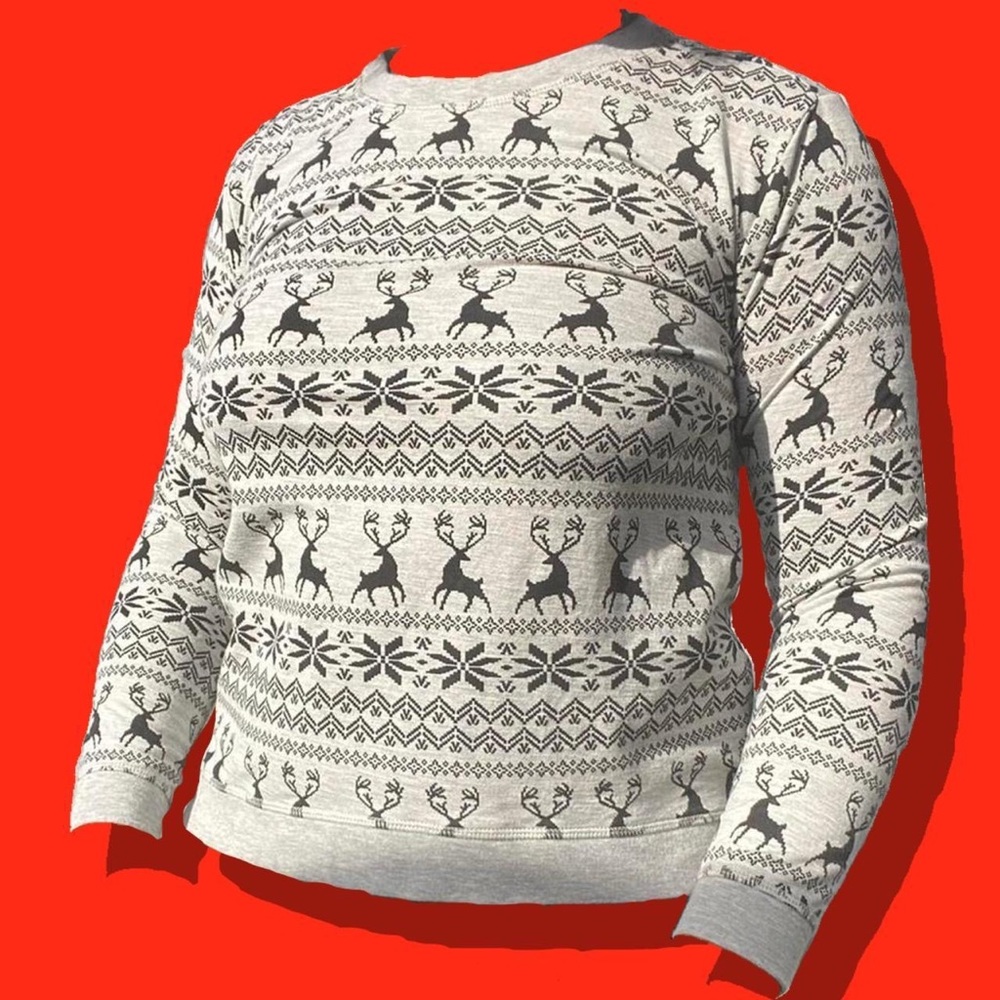 Reindeer Pullover Sweater